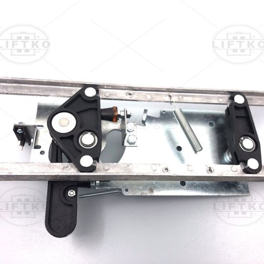 Trgovina/1437_Noz-avtomatskih-vrat-desni-LOGOS-580mm-RST_Retractable-Cam-Right-LOGOS-580mm-RST_2